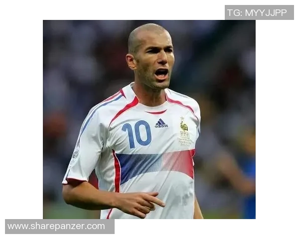 90后世界足球十大球星盘点：他们如何改变了现代足球的格局