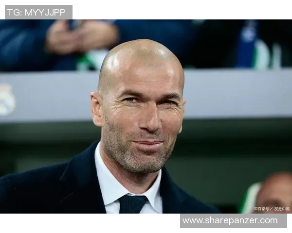 十号球星传奇人物解析及其在足球历史上的独特地位与影响 十号球星传奇人物解析及其在足球历史上的独特地位与影响