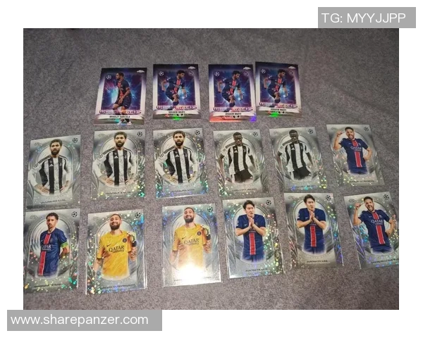 帕尼尼球星卡足球评级卡市场热潮分析与收藏价值探讨