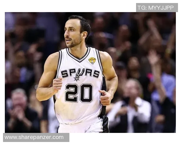 扎小辫的白人足球球星是谁 他在场上场下的独特魅力解析