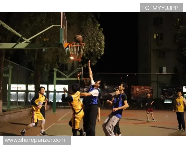 罗威率队勇夺佳绩展现当家球星风采足球赛场激情再燃 罗威率队勇夺佳绩展现当家球星风采足球赛场激情再燃