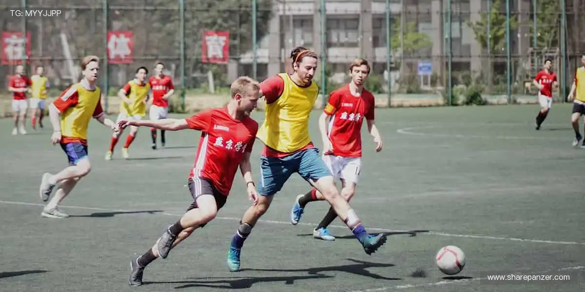 ⚽ 全球赛事盛宴，每一脚都点燃热血！🔥